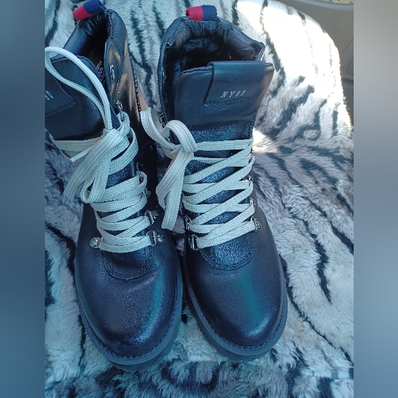 STEVE MADDEN WOMEN LEATHER ANKLE BOOTS - Picture 2 of 12